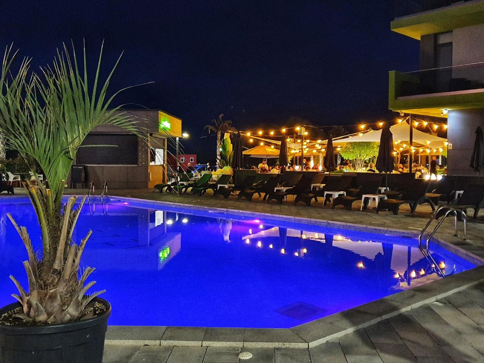 Aquamarine - Pool & Spa Beach Resort Navodari Ngoại thất bức ảnh